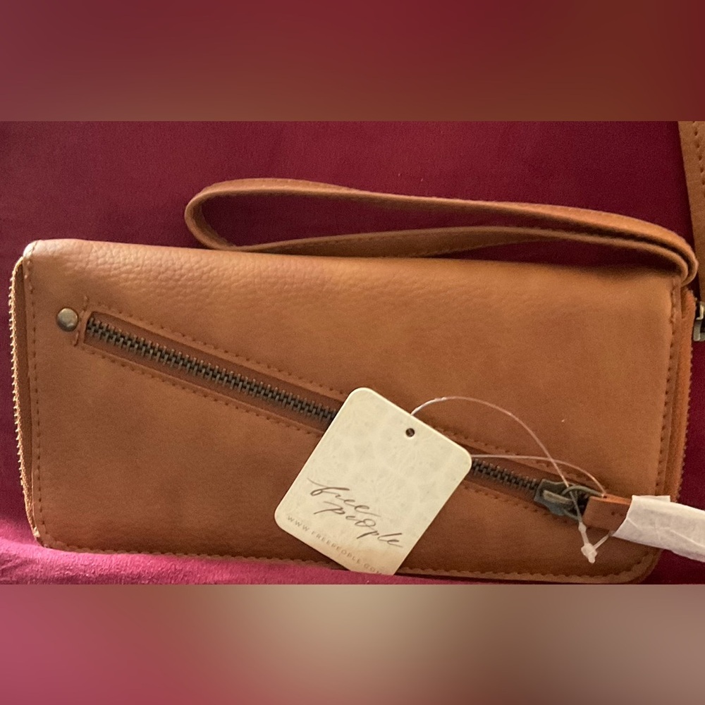 Free People Brown Vegan Leather Wristlet/Zip Around Wallet, 8”x4”. NWT